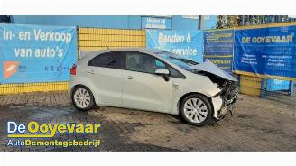 Kia Rio Rio III (UB), Hatchback, 2011 / 2017 1.2 CVVT 16V picture 1