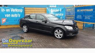 Coche siniestrado Mercedes C-klasse C (W204), Sedan, 2007 / 2014 1.8 C-180 CGI 16V 2011/1