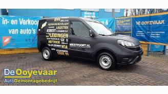 demontáž osobní automobily Fiat Doblo Doblo Cargo (263), Van, 2010 1.6 D Multijet 2021/10
