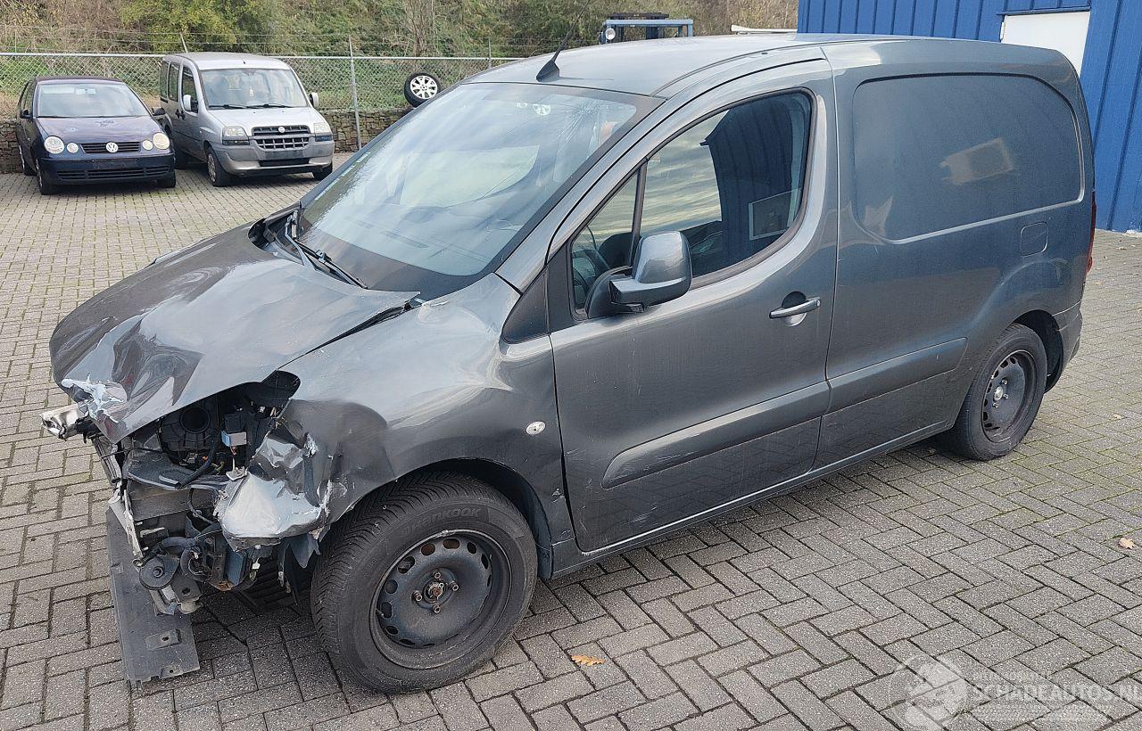 Peugeot Partner Peugeot Partner L1 Premium navi klima schiebetuhr euro6