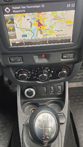 Dacia Dokker Dacia Duster Prestige 4x4 navi ( euro 5 ) picture 11