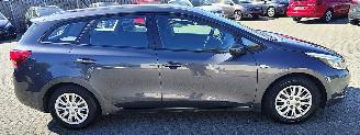 Kia Cee d Kia Ceed Sportswagon Dream Team picture 6