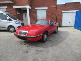 Coche accidentado Chrysler Le-baron  1992/5