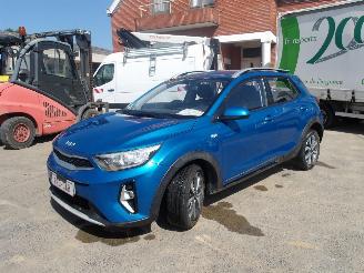 Coche accidentado Kia Stonic  2022/6