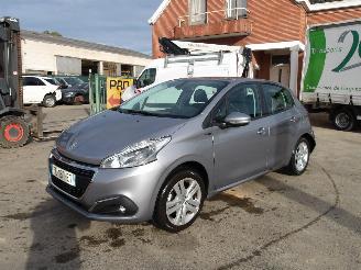  Peugeot 208  2019/2