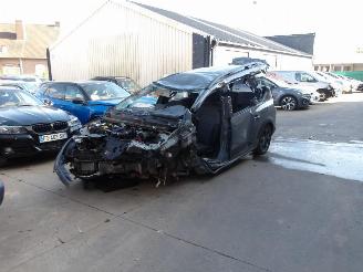 krockskadad bil auto Dacia Jogger  2023/7
