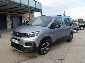 Schadeauto Peugeot Rifter GT -LINE 2020/5