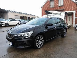 Voiture accidenté Renault Mégane  2023/3