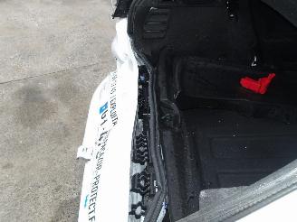 Renault Clio  picture 17