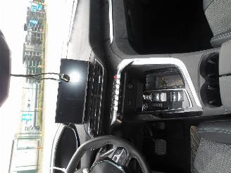 Peugeot 5008 HYBRID ALLURE picture 20