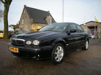 Auto incidentate Jaguar X-type 2.0 D 16_V (CF1) I4 sport sedan met oa leer, clima 2004/6