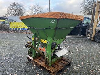 danneggiata macchinari Amazone  TYPE E+S 750 ZOUTSTROOIER MET AFTAKAS 2007/1