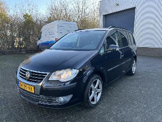 Voiture accidenté Volkswagen Touran 1.4 TSI Comfortline Business AIRCO 2008/3