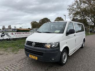 skadebil auto Volkswagen Transporter 2.0 TDI 62kw KOMBI / COMBI / PERSONENBUS L2/H1, PRIJS IS EXCL. BTW !!! 2013/5