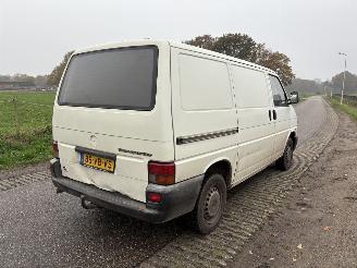Volkswagen Transporter 1.9 TD 50KW picture 15