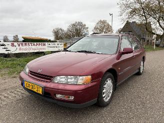 uszkodzony samochody osobowe Honda Accord Aerodeck 2.2i ES AIRCO 1995/9
