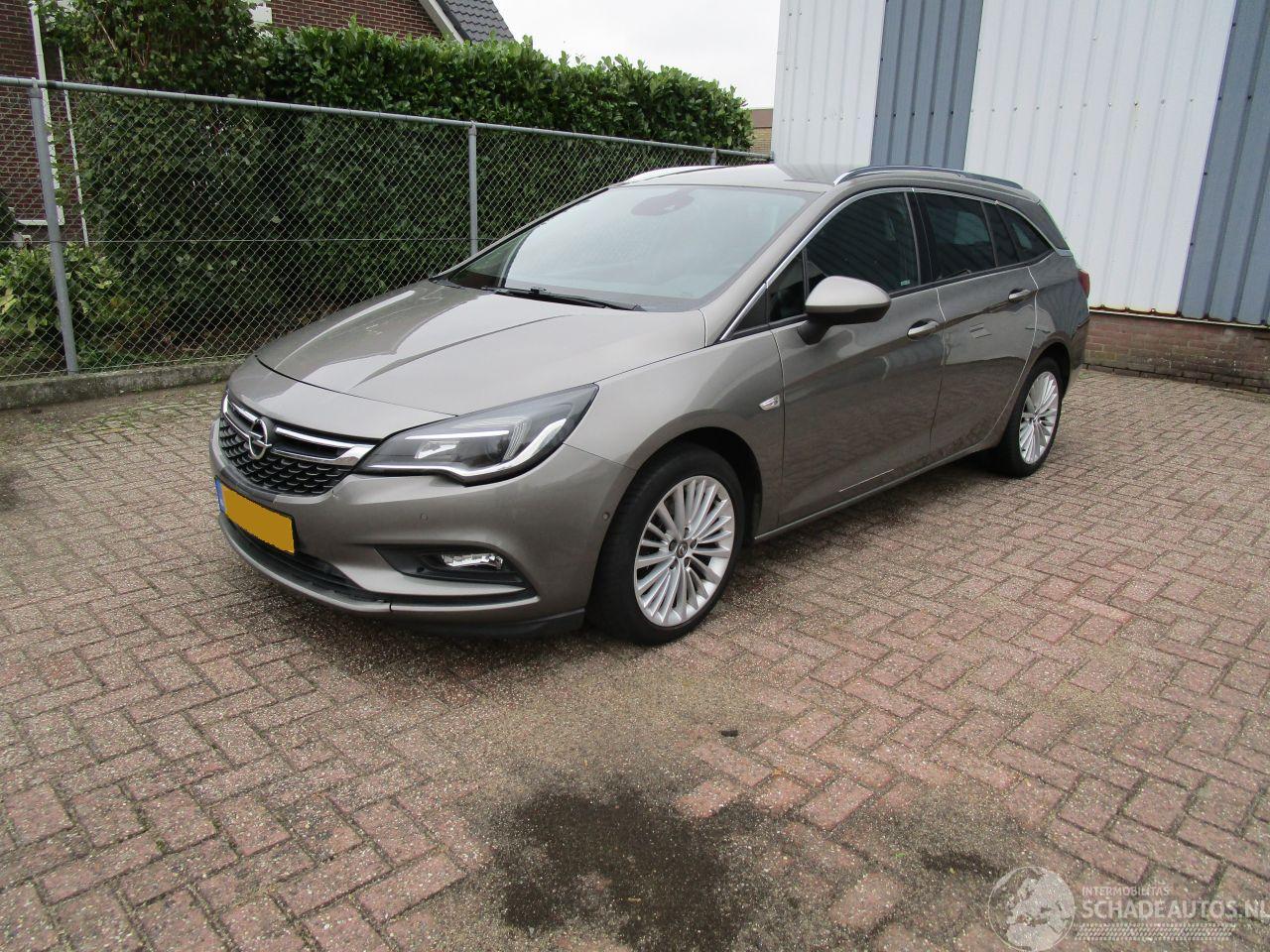 Opel Astra 1.6 CDTI Navi Camera Clima 6-Bak