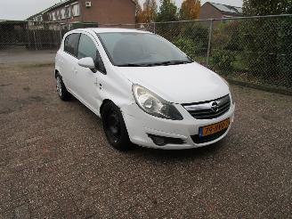 Opel Corsa 1.3 CDTI Navi Airco picture 3