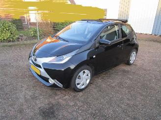 Toyota Aygo Cabrio Navi Airco 2016/7