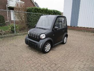 krockskadad bil brommobiel Overige  Jiayuan Eidola Navi Airco Camera 2023/1