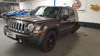  Jeep Patriot 2.4 BENZ AUT 126 KW 171 PK MK74 SUV 2016 2016/2