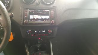 Seat Ibiza 1.0 12V 2 DRS BENZ 999CC 55KW 75PK picture 10