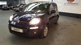 krockskadad bil auto Fiat Panda 0.9 TWINAIR 60  BENZ 964CC 44KW 60PK 2015/9