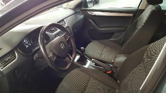 Skoda Octavia 1.6 TDI GREENLINE 16V COMBI/O 4DRS DSL 1.598CC 81KW 110PK picture 9