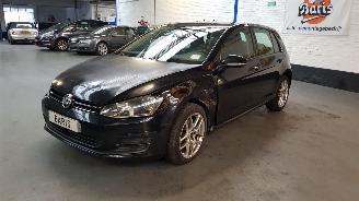 skadebil auto Volkswagen Golf 1.6 TDI BLUEMOTION 16V AUT  DSL 1.598CC 81KW 110PK 2016/3