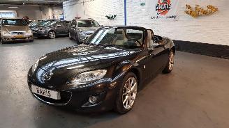 Schadeauto Mazda MX-5 1.8I 16V CABRIO  BENZ 1.798CC 93KW 126PK 2011/5