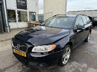 škoda osobní automobily Volvo V-70 1.6 T AUTOMAAT 180 PK LIMITED EDITION BJ 2011 2011/6