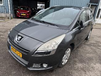 uszkodzony samochody osobowe Peugeot 5008 1.6 THP 156 PK AUTOMAAT BJ 2011 2011/5