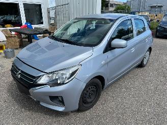 uszkodzony samochody osobowe Mitsubishi Space-star 1.2 Connect+ 2023/4