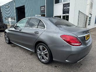 Damaged car Mercedes C-klasse 180 AUTOMAAT Business Solution BJ 2017 126.145 KM 2017/11