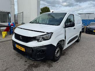 škoda osobní automobily Peugeot Partner 1.5 BlueHDI Premium 2021/10