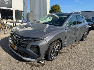Coche accidentado Hyundai Tucson 1.6 AUTOMAAT T-GDI PHEV Premium BJ 2025 11.050 KM 2025/5