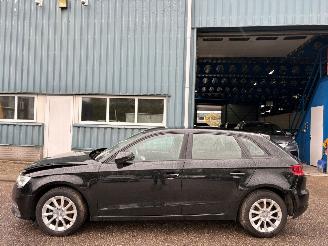 Coche accidentado Audi A3 Sportback 1.4 TFSI Attraction Pro Line plus 193.140 KM 2014/11