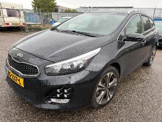 Auto incidentate Kia Cee d Sportswagon 1.6 CRDi Business GT-Line AUTOMAAT 2017/10