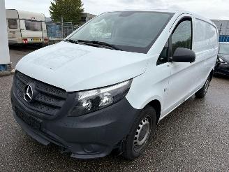 Schade bestelwagen Mercedes Vito 109 CDI Functional Lang 2019/3