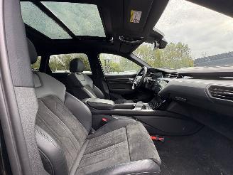 Audi E-tron 55 quattro Business edition Plus 95 kWh AUTOMAAT picture 13