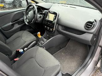 Renault Clio Estate 0.9 TCe Expression picture 9