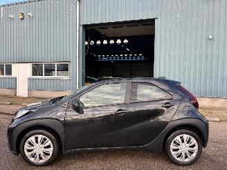 Toyota Aygo X 1.0 VVT-i MT Play picture 2