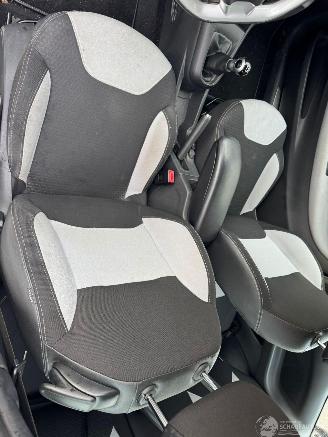 Citroën DS3 1.4 Chic BJ 2010 255.955 KM picture 10