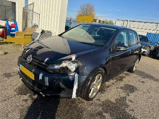 Damaged car Volkswagen Golf 1.4 TSI Highline AUTOMAAT 2011/11