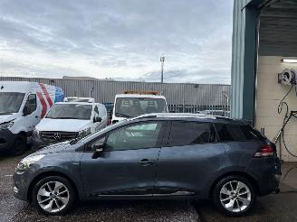 Renault Clio Estate 1.2 TCe Intens AUTOMAAT picture 2
