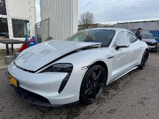  Porsche Taycan 4S Performance 84 kWh 360 KW 489 PK 2021/6