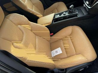 Volvo V-60 2.0 T5 Momentum 250 PK AUTOMAAT picture 19