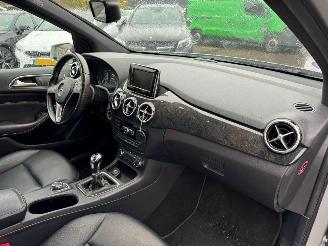 Mercedes B-klasse 180 Ambition picture 14