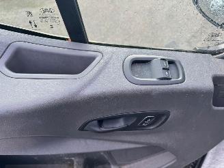 Ford Transit 350 2.0 TDCI L4H3 Trend RWD BJ 2023 picture 16