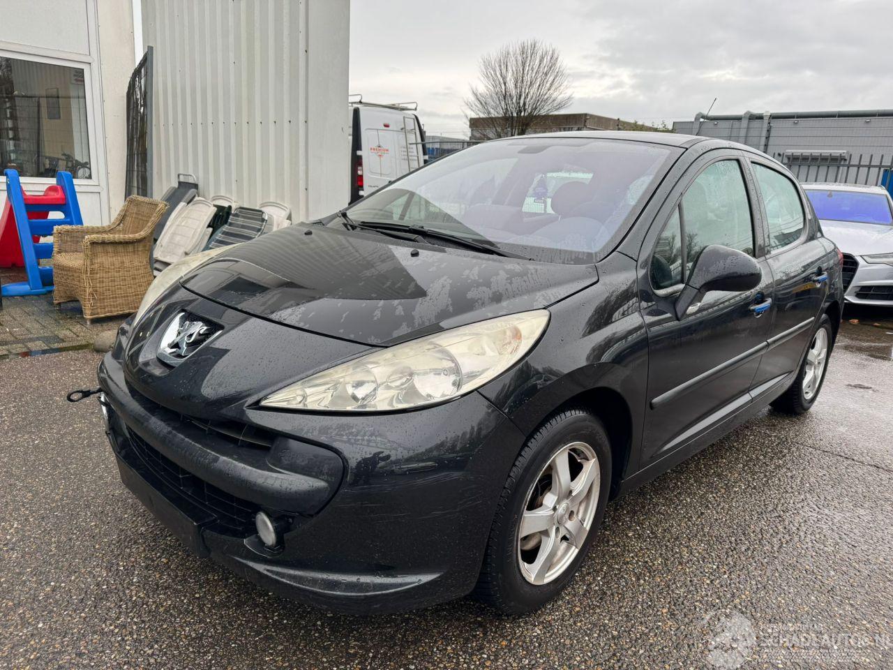 Peugeot 207 1.4 VTi XS